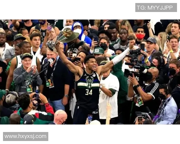 雄鹿与活塞季后赛精彩对决全场录像回放分析与精彩瞬间解读